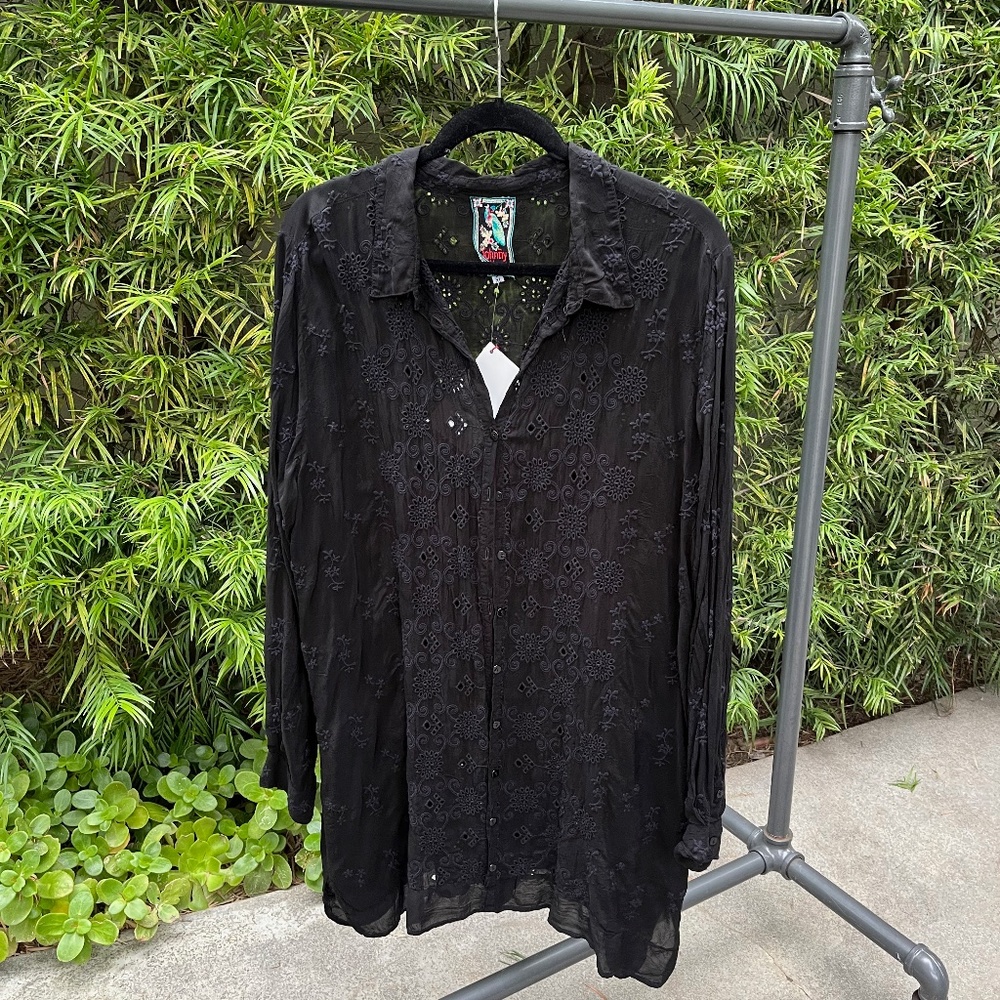 NWT Johnny Was Cody Basic Button Down Black Blouse XL
